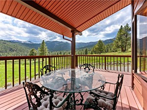 Side Balcony 1